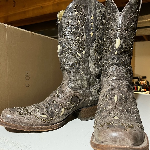 Corral Shoes - Ladies Corral Wedding Boots